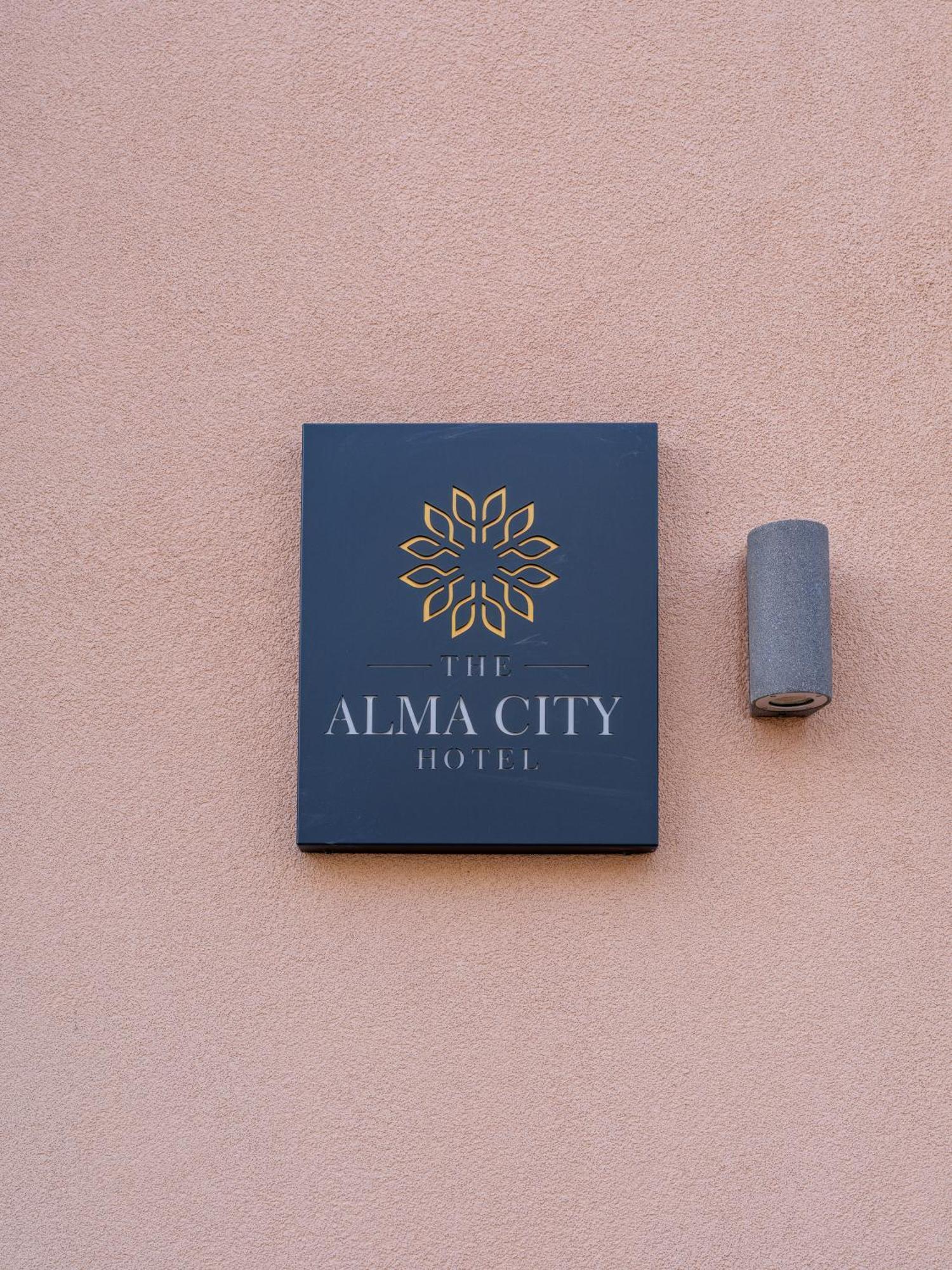 The Alma City Hotel La Canée Extérieur photo